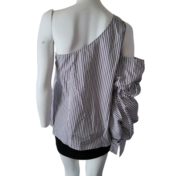 Revolve Petersyn Lara Stripe One Shoulder Blouse Size Large - Picture 5 of 10